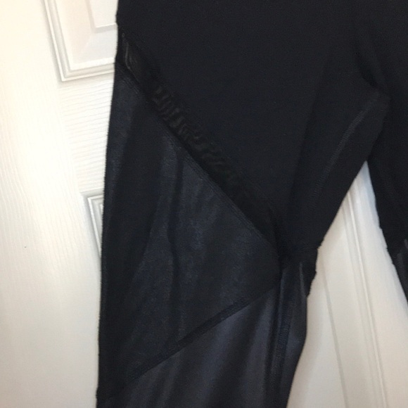 ALO leggings - Picture 4 of 7